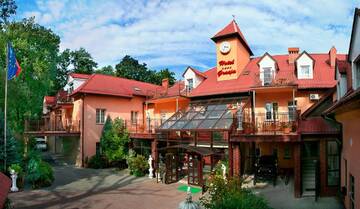 Фотографии Отель Hotel Gracja г. Гожув-Велькопольски (Польша) №1 Фото Отель Hotel Gracja г. Гожув-Велькопольски 1